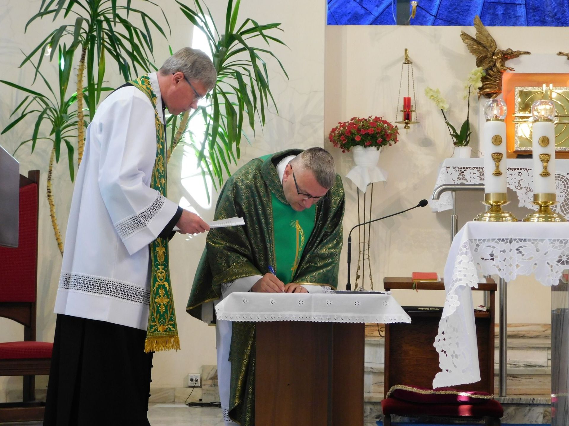 Instalacja proboszcza ks. Janusza Skorupy